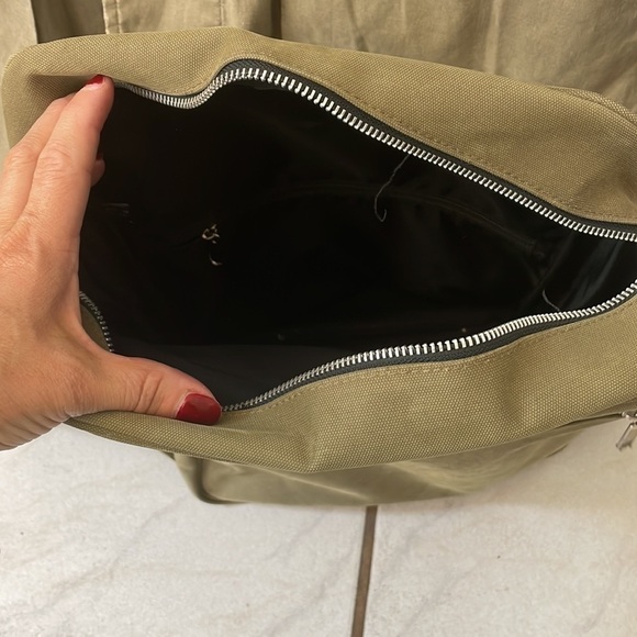 Copy — Unbranded Military Style Canvas Crossbody - Picture 8 of 8